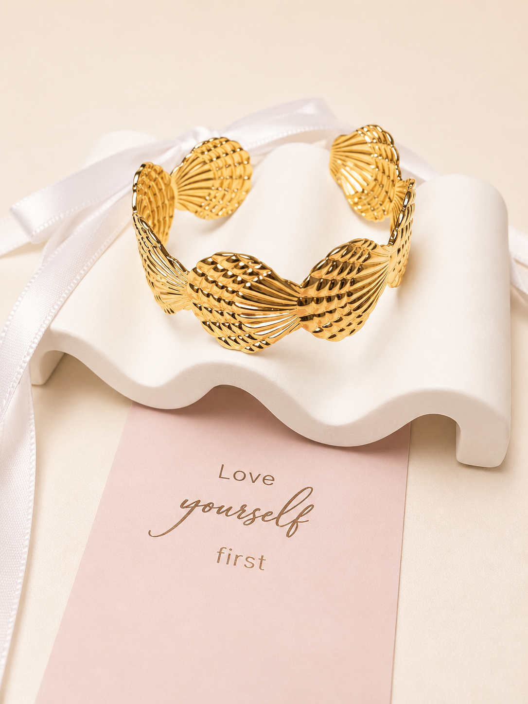 Seashells Bracelet, 18K Gold Plated Steel