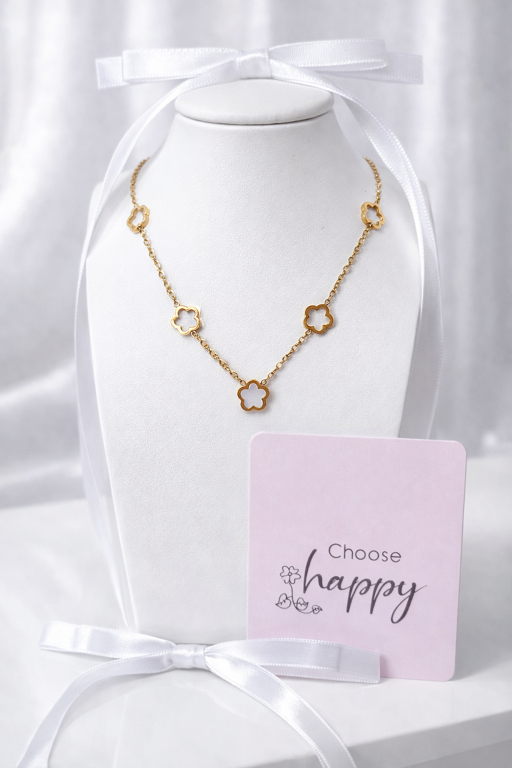 4 Hollow Peach Blossoms+ Peach Blossom with White Shell Accessories Necklace