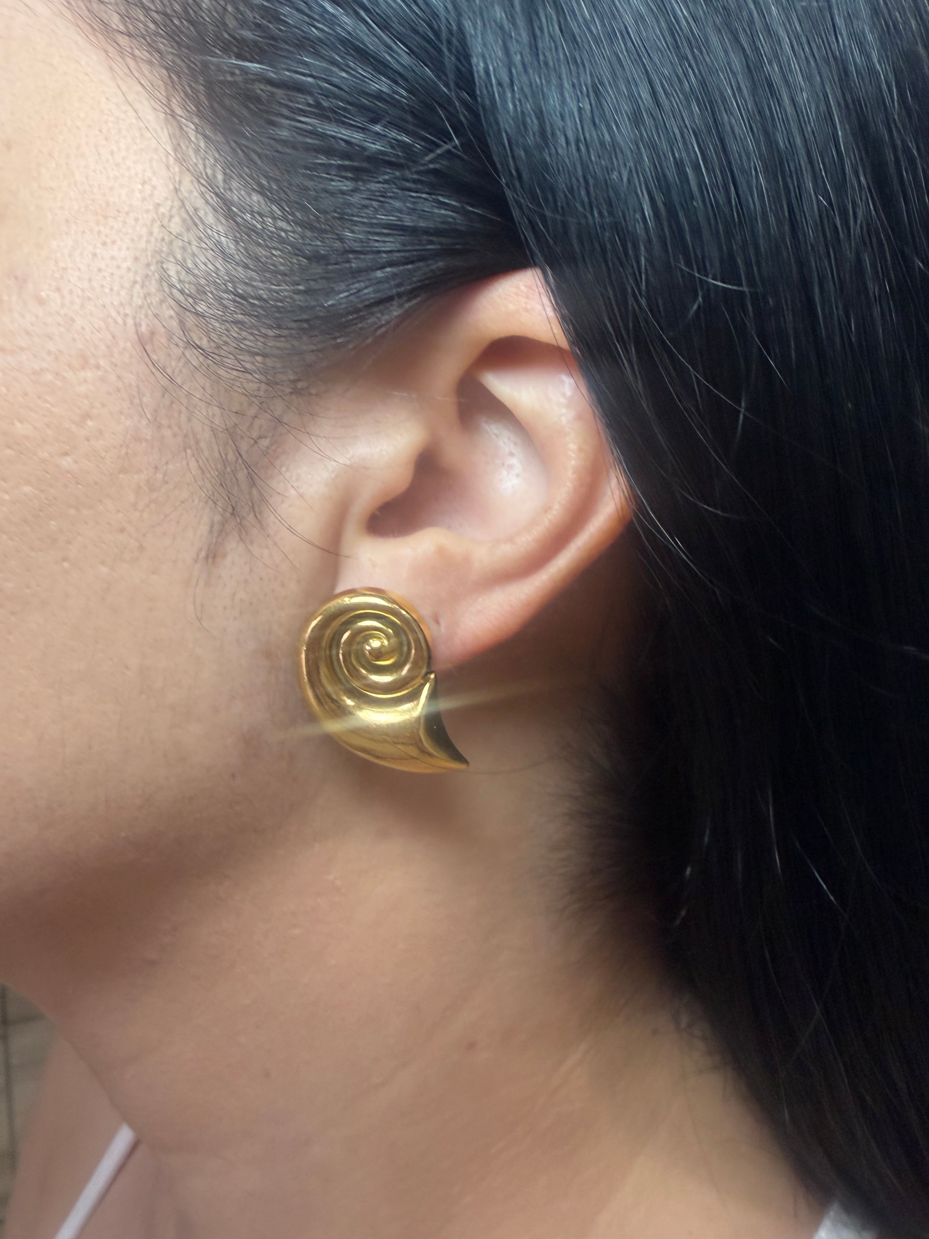 Snail Stud Earrings 18K Gold Plated Stainless Steel