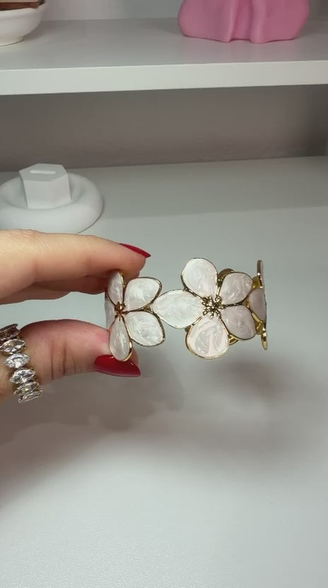Flower Bracelet, 18K Gold Plated Steel