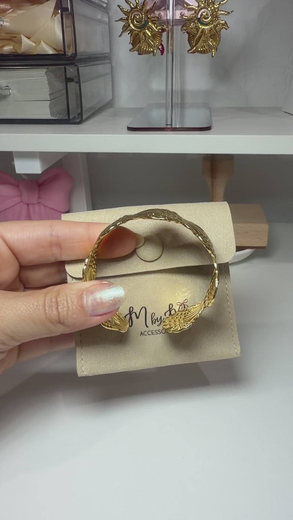 Seashells Bracelet, 18K Gold Plated Steel